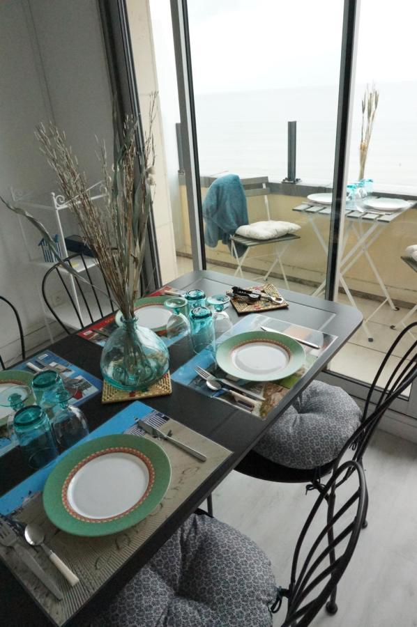 Belle Vie Vue Dominante Mer Et Plage - Appartement 2 A 4 Personnes Cabourg Buitenkant foto